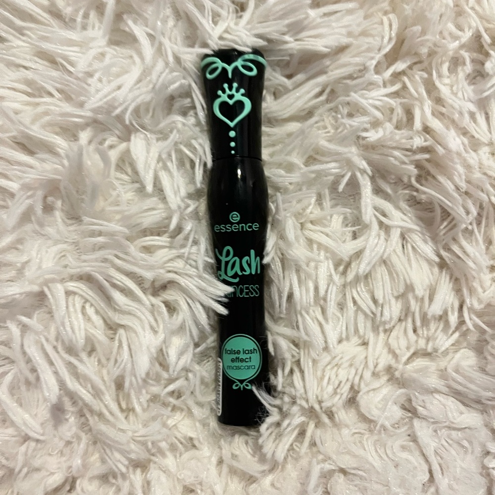 Essence lash princess false lash effect mascara, Black